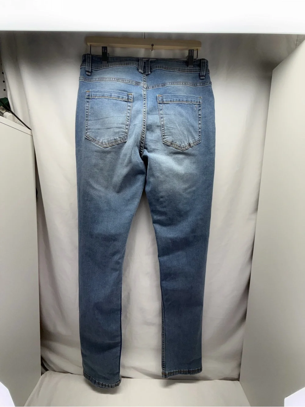 The Perfect Jean NYC Men’s 33x34 Slim Thick Light Wash Stretch Jeans